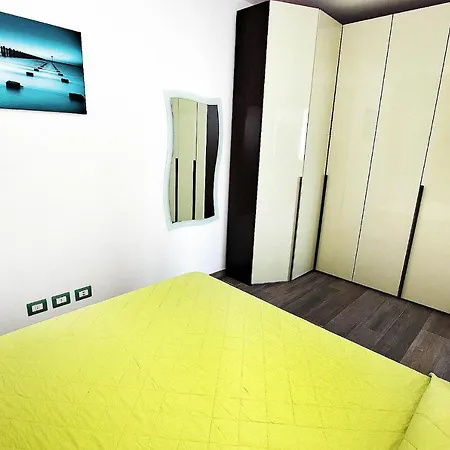 Apartment Macaia *