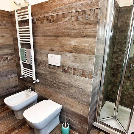 Macaia Apartament Lavagna